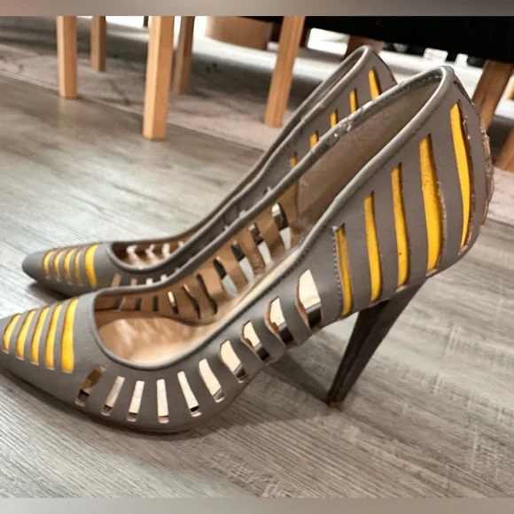 GX by Gwen Stefani -Gray and Yellow Striped Heels - Picture 2 of 6
